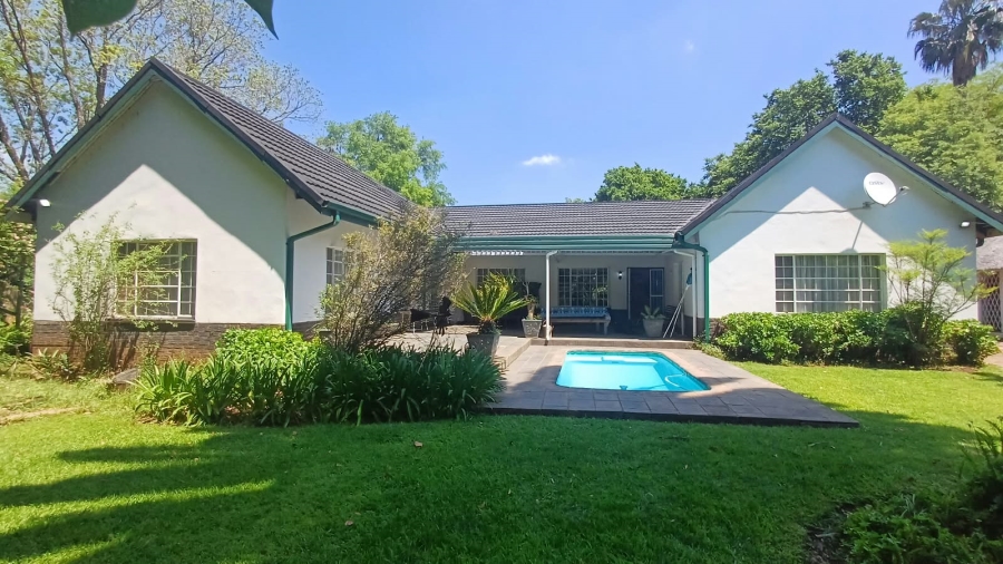 Commercial Property for Sale in Scheerpoort A H North West